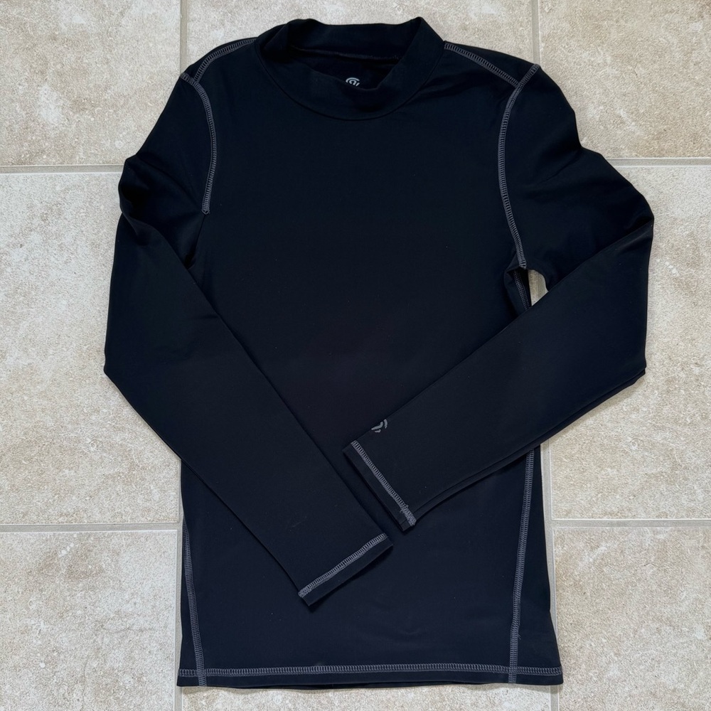 Champion Boys’ Cold Weather Compression Mock Neck Shirt
Color: Black
Size: Large
